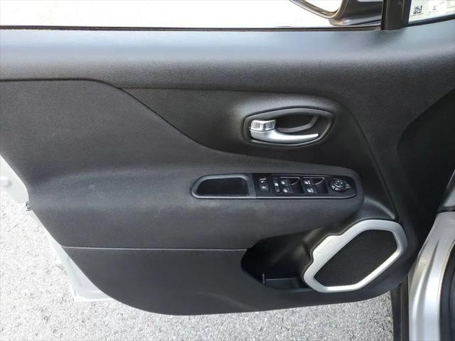2021 Jeep Renegade Latitude FWD
