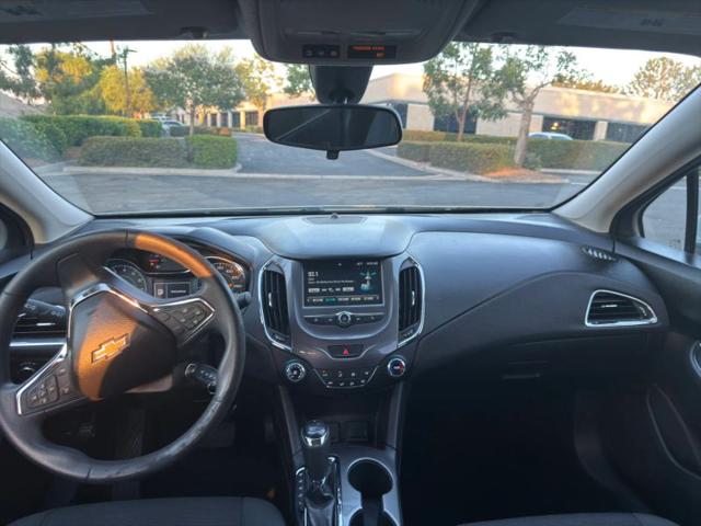 2016 Chevrolet Cruze LT Auto