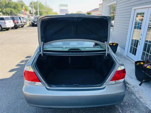 2006 Toyota Camry LE V6