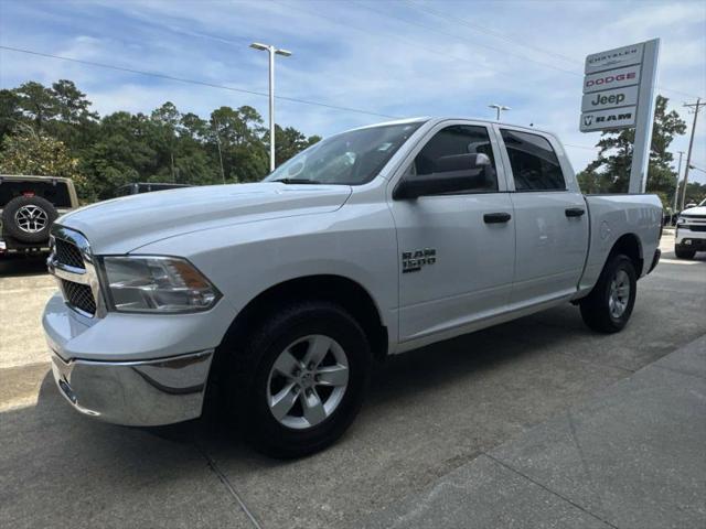 2023 Ram 1500 Classic SLT Crew Cab 4x4 5'7" Box
