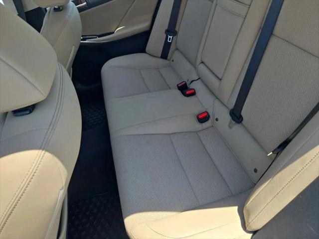 2019 Lexus IS 300 300