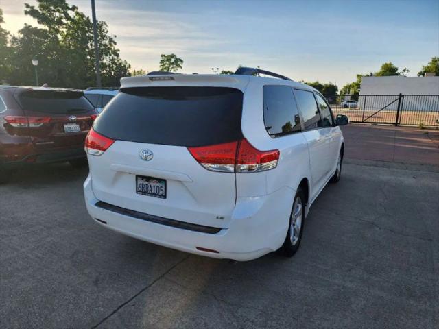 2011 Toyota Sienna LE V6