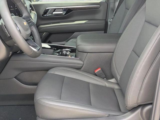 2026 Chevrolet Suburban LT, RWD