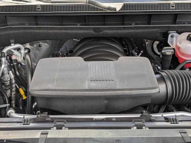 2026 Chevrolet Suburban LT, RWD