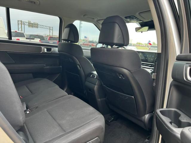 2025 Hyundai Santa Fe SE