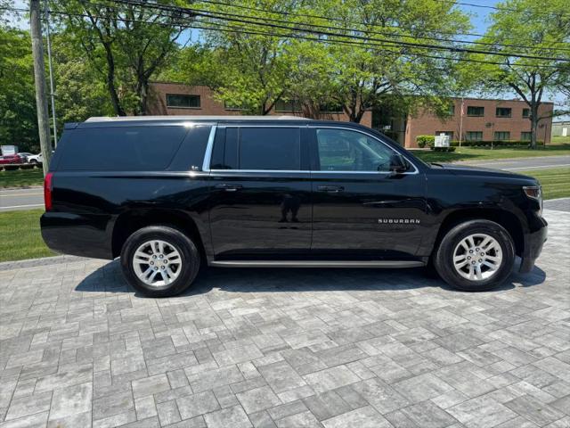 2016 Chevrolet Suburban LS
