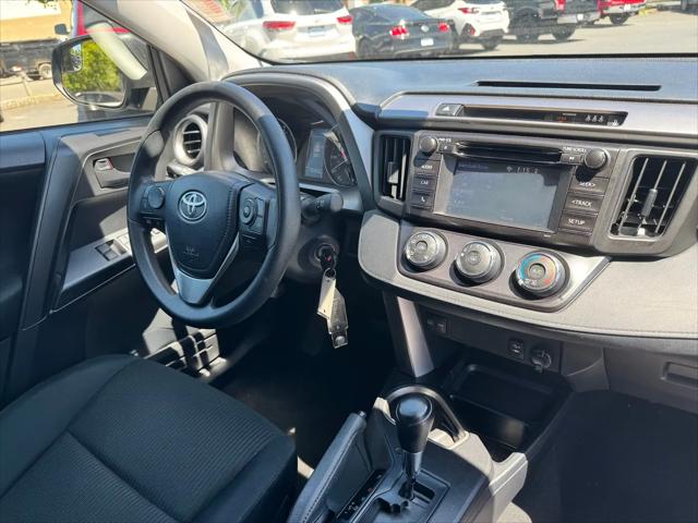 2017 Toyota RAV4 LE