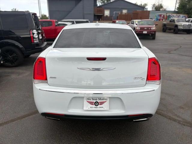 2016 Chrysler 300 AWD