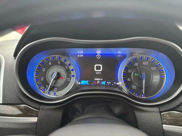 2016 Chrysler 300 AWD