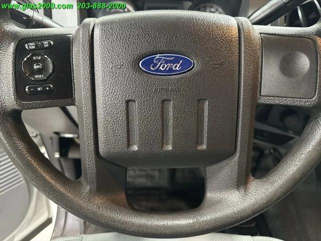 2015 Ford F-550 XL