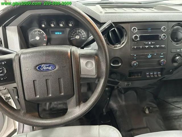 2015 Ford F-550 XL