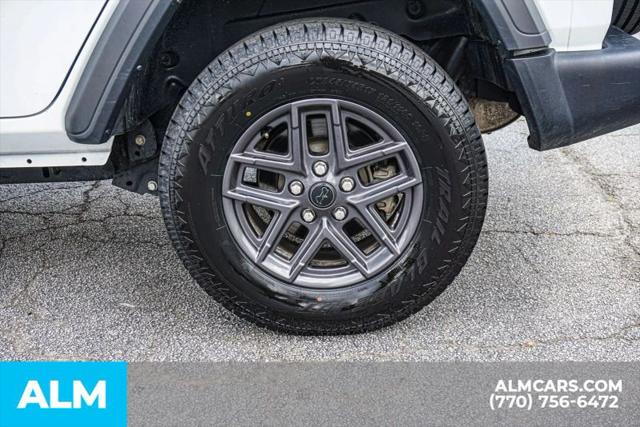 2025 Jeep Wrangler 4-Door Summit 4x4
