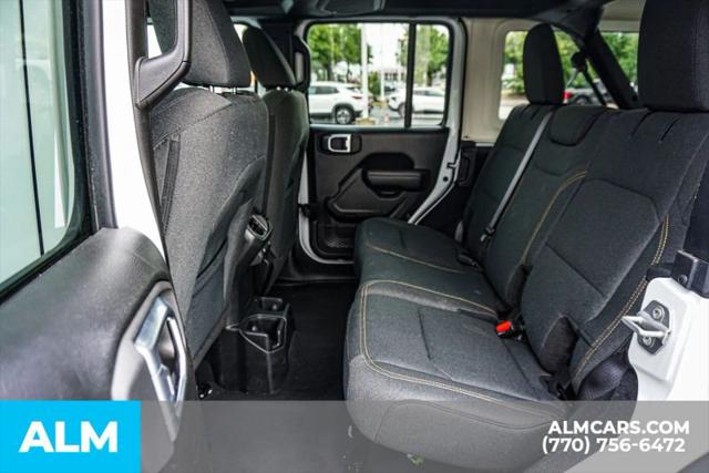 2025 Jeep Wrangler 4-Door Summit 4x4