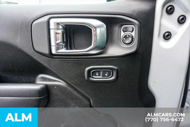 2025 Jeep Wrangler 4-Door Summit 4x4