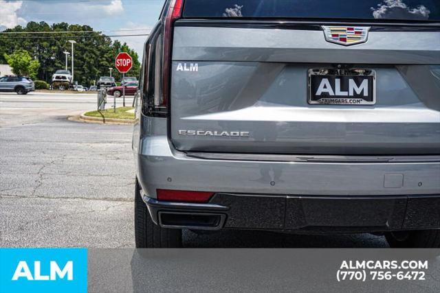 2023 Cadillac Escalade ESV 2WD Sport