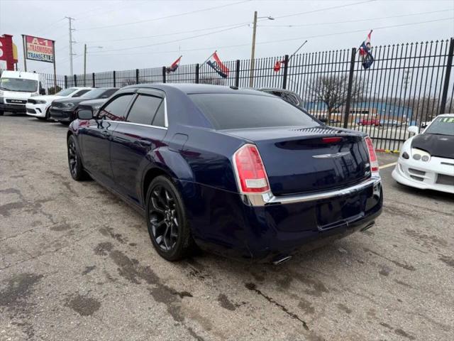2014 Chrysler 300 300