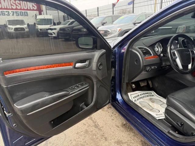 2014 Chrysler 300 300