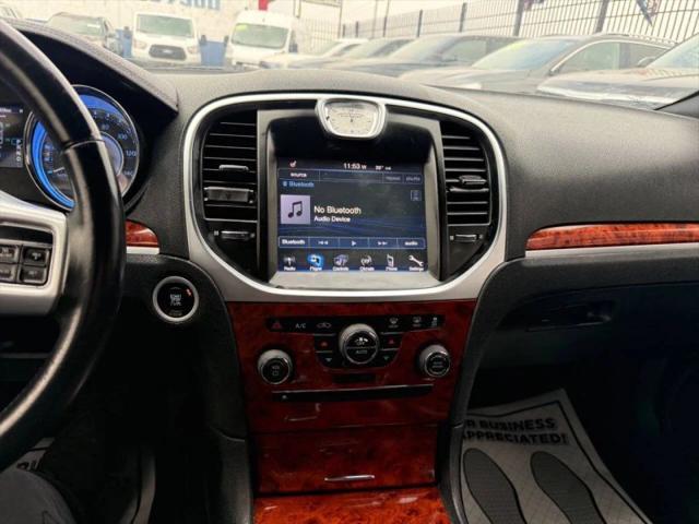 2014 Chrysler 300 300