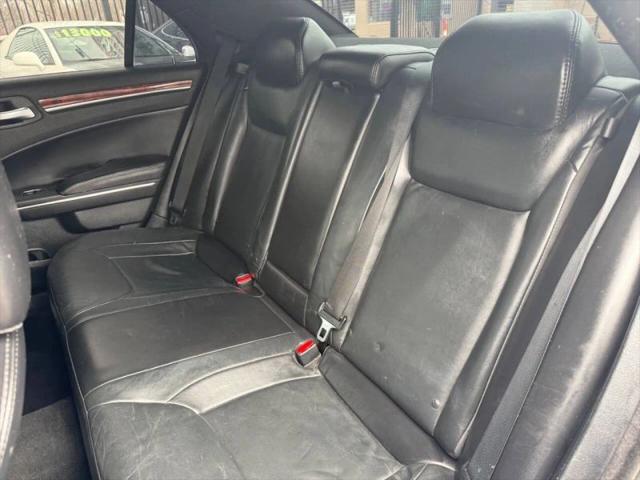 2014 Chrysler 300 300