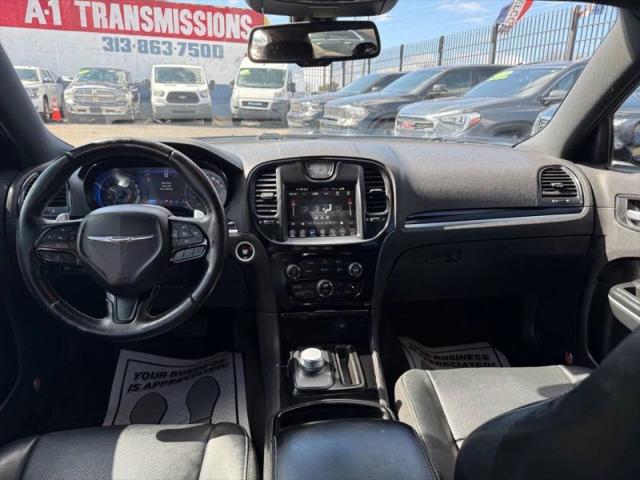 2017 Chrysler 300 300S AWD