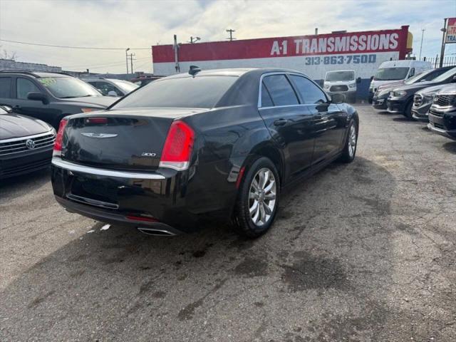 2017 Chrysler 300 Limited AWD