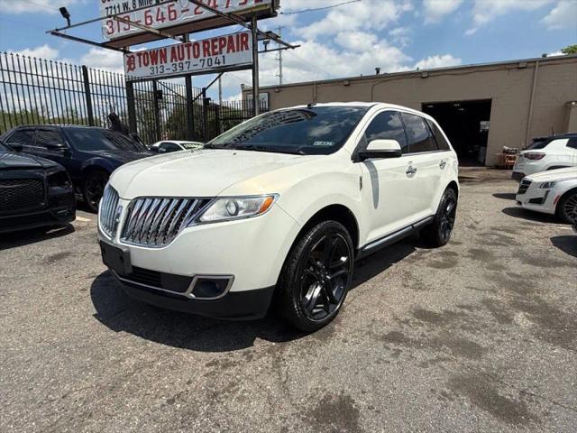 2013 Lincoln MKX Base