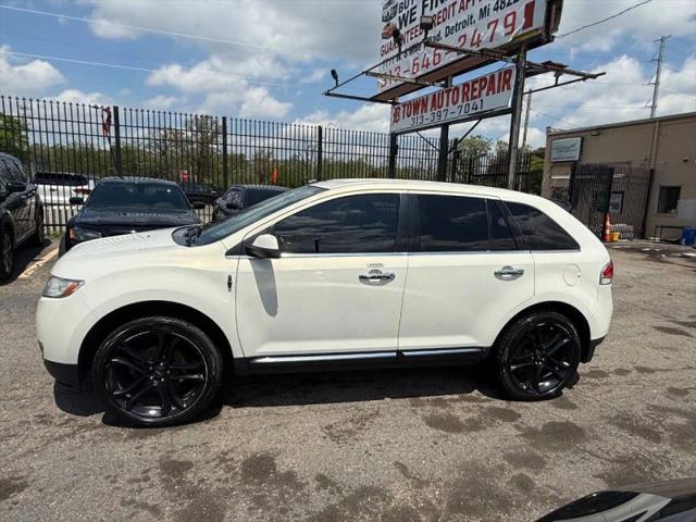 2013 Lincoln MKX Base