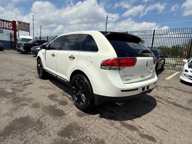2013 Lincoln MKX Base