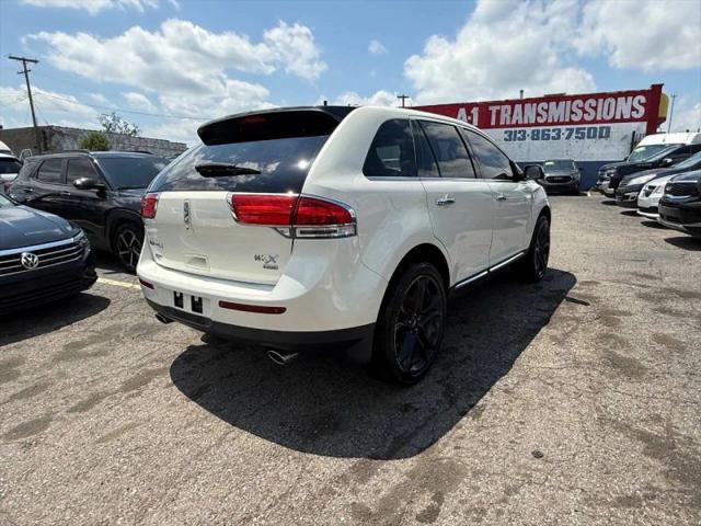 2013 Lincoln MKX Base