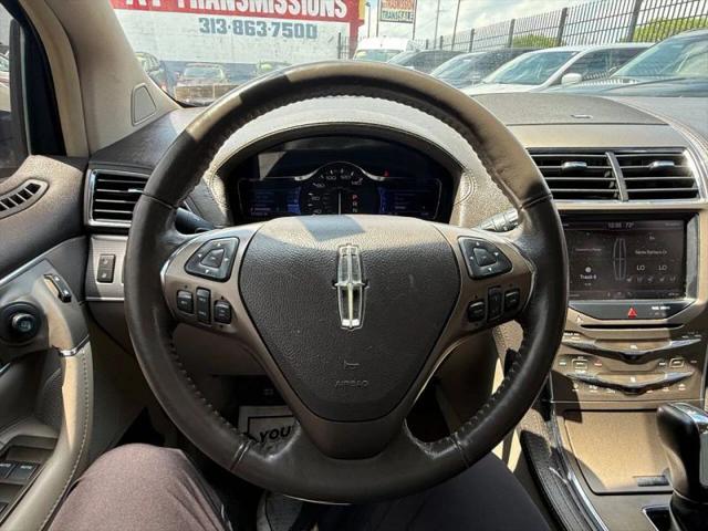 2013 Lincoln MKX Base