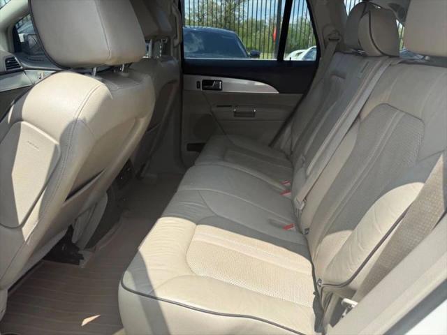 2013 Lincoln MKX Base
