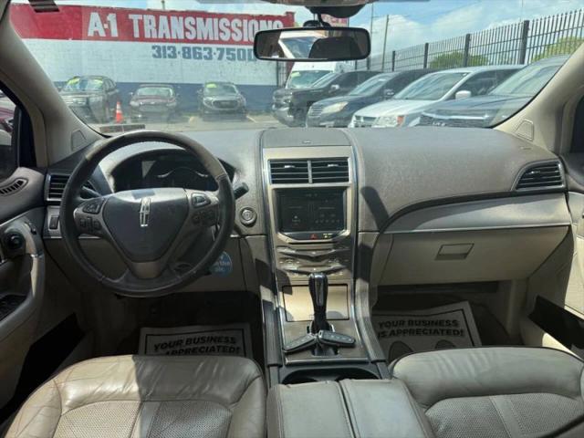 2013 Lincoln MKX Base