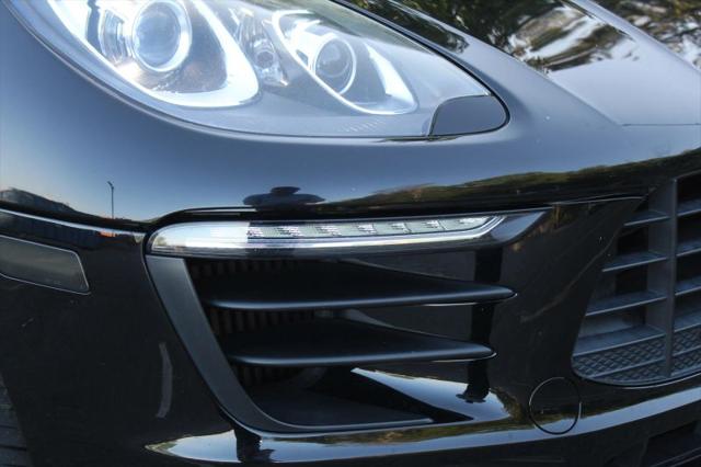 2017 Porsche Macan S