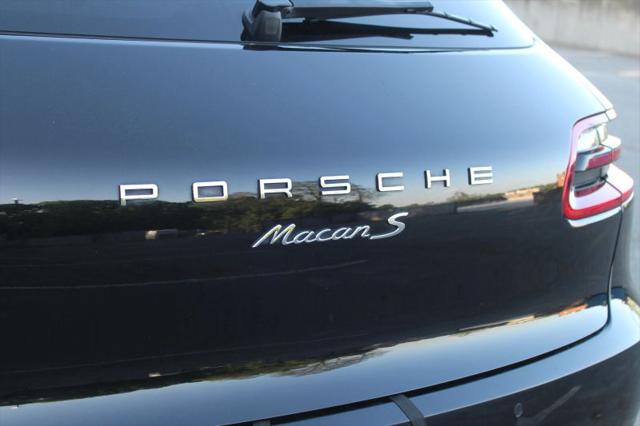 2017 Porsche Macan S