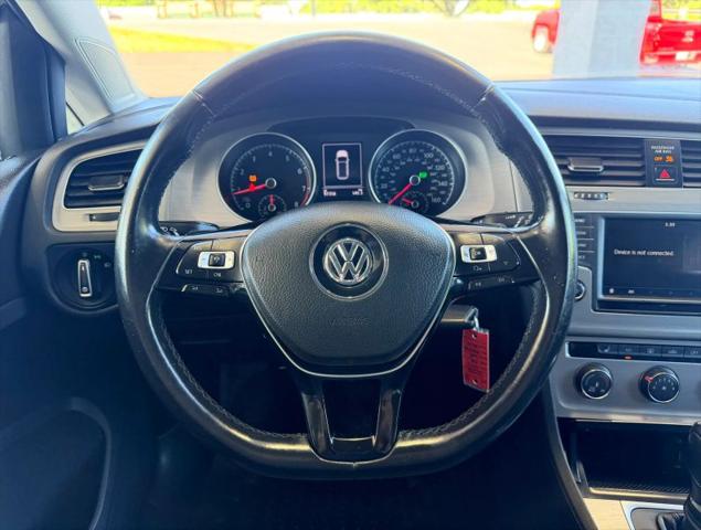 2017 Volkswagen Golf SportWagen TSI S
