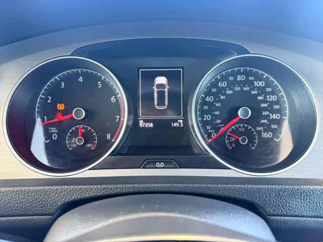 2017 Volkswagen Golf SportWagen TSI S
