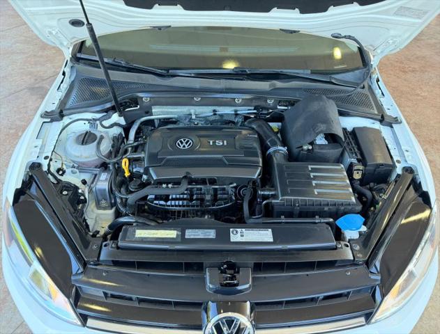 2017 Volkswagen Golf SportWagen TSI S