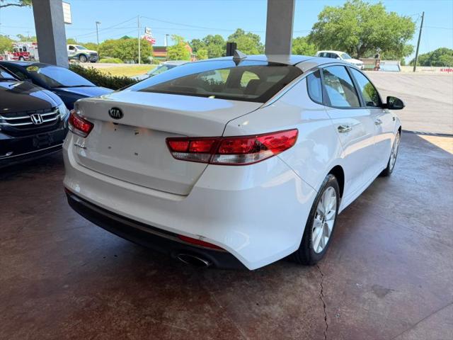 2016 Kia Optima LX