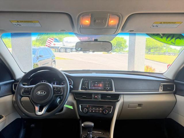 2016 Kia Optima LX