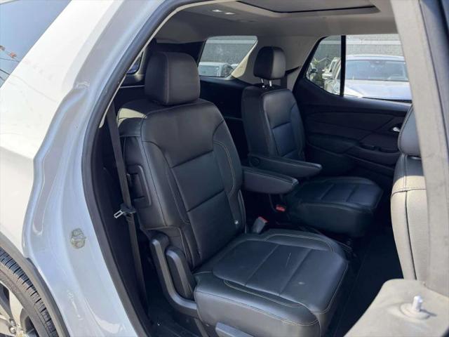 2020 Chevrolet Traverse AWD LT Leather