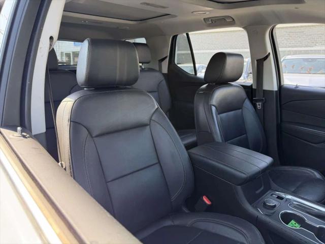 2020 Chevrolet Traverse AWD LT Leather