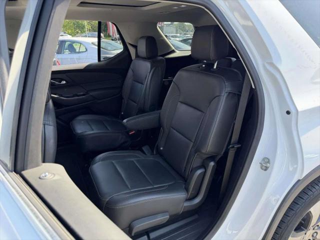 2020 Chevrolet Traverse AWD LT Leather