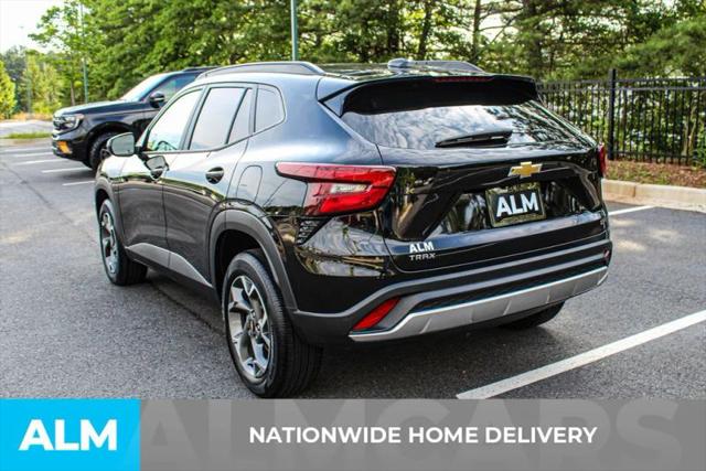 2025 Chevrolet Trax FWD LT