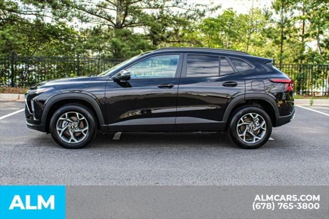 2025 Chevrolet Trax FWD LT