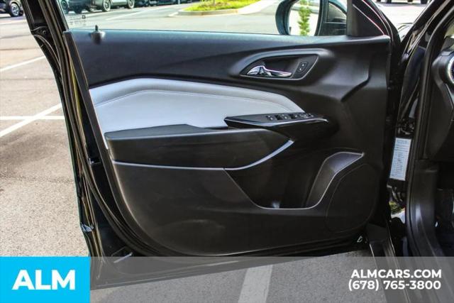 2025 Chevrolet Trax FWD LT
