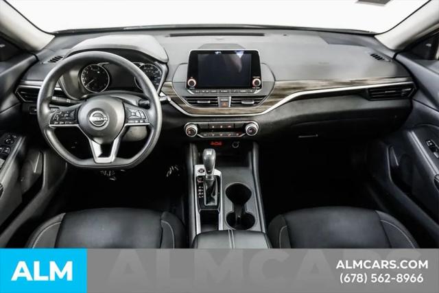 2025 Nissan Altima SV FWD