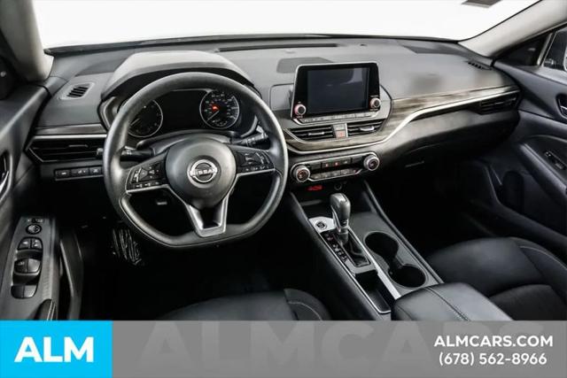 2025 Nissan Altima SV FWD