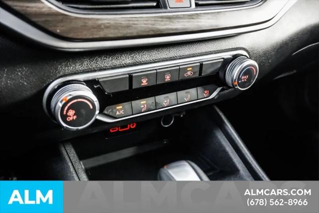 2025 Nissan Altima SV FWD
