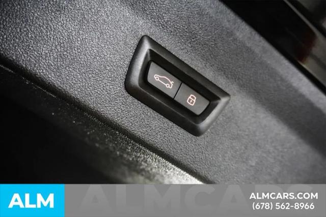 2025 BMW X4 xDrive30i