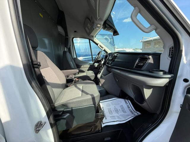 2023 Ford Transit Cargo Van Base